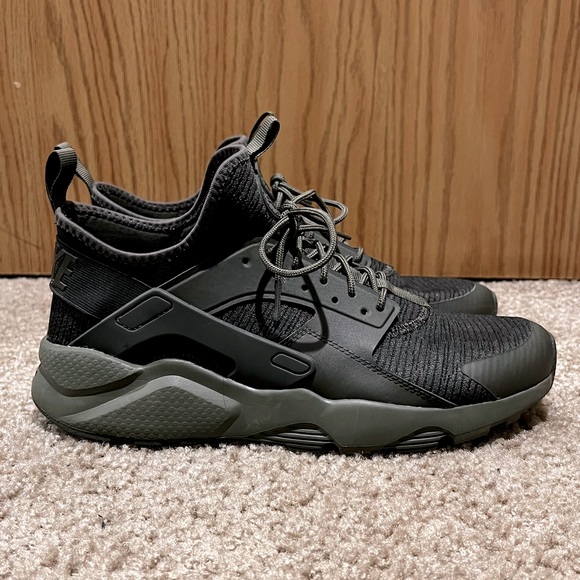 Nike Air Huarache cargo khaki green men size 10 - Picture 1 of 5